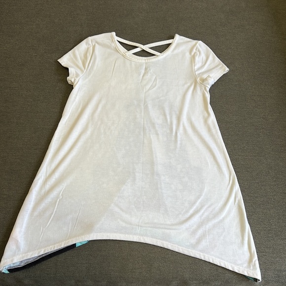 Girls top - Picture 3 of 4